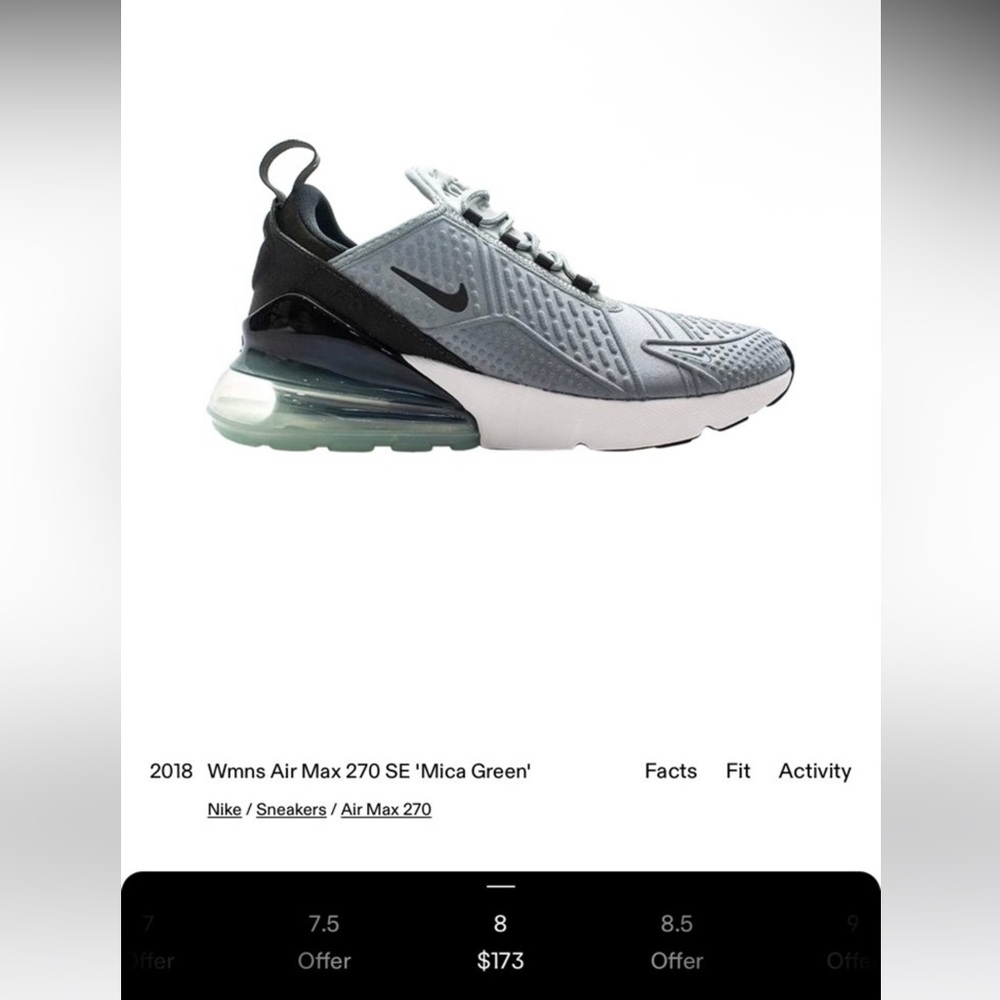 Nike Air Max 270 SE Women’s Sneakers - Gray and Black
